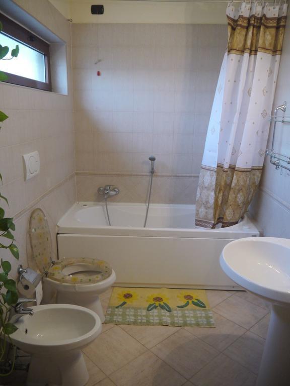 B&B Green Home Fiumicino Bilik gambar